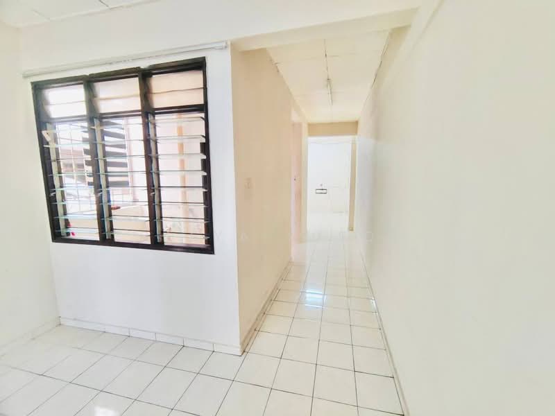 Flat for Rent at Hata Square - Deeya Yusof - PropertyGuru.com.my