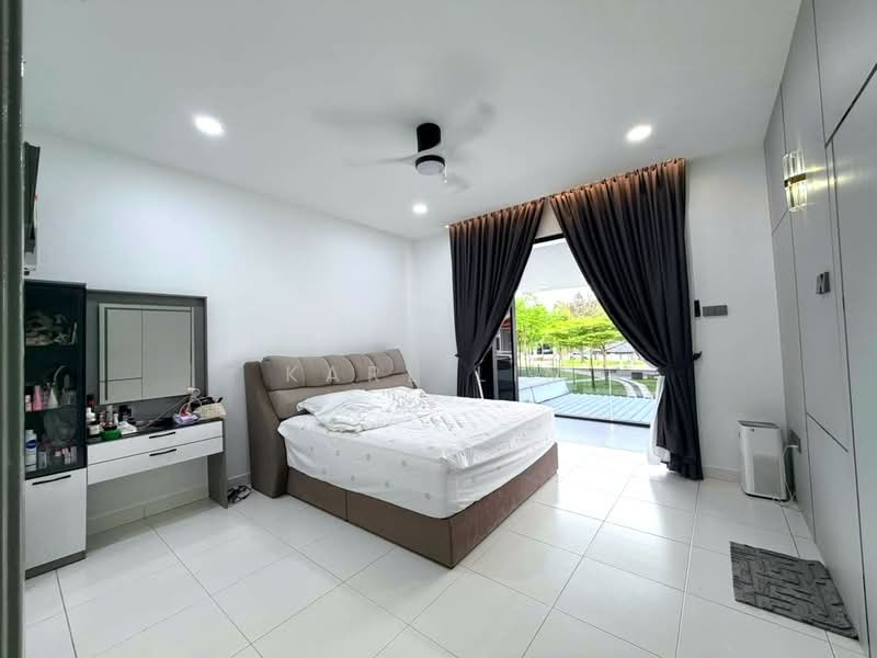 Rumah Teres 2 Tingkat untuk Dijual di Taman Mutiara Rini (Skudai) - Karl Lim - Bedroom - PropertyGuru.com.my