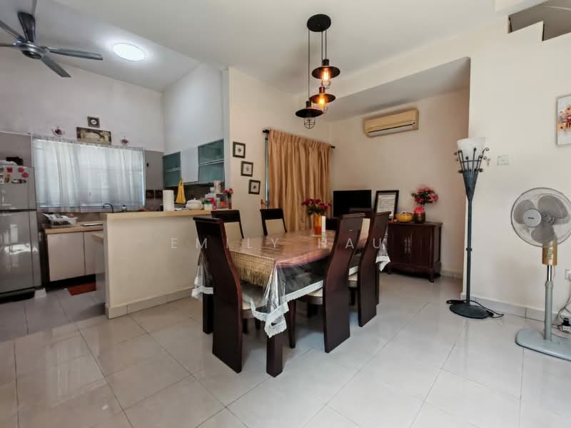2-storey Terraced House for Sale in Leisure Farm (Gelang Patah) - Emily Hau - Dining Room - PropertyGuru.com.my