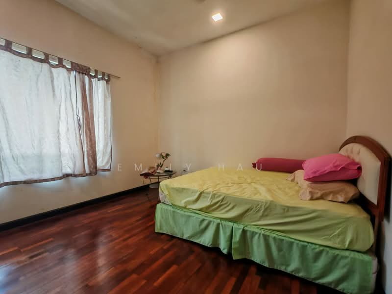 2-storey Terraced House for Sale in Leisure Farm (Gelang Patah) - Emily Hau - Bedroom - PropertyGuru.com.my