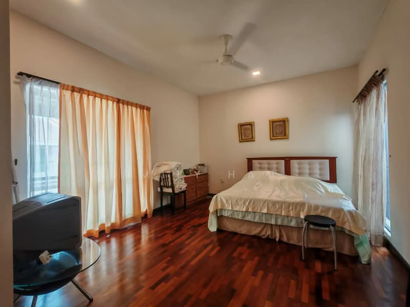 2-storey Terraced House for Sale in Leisure Farm (Gelang Patah) - Emily Hau - Bedroom - PropertyGuru.com.my
