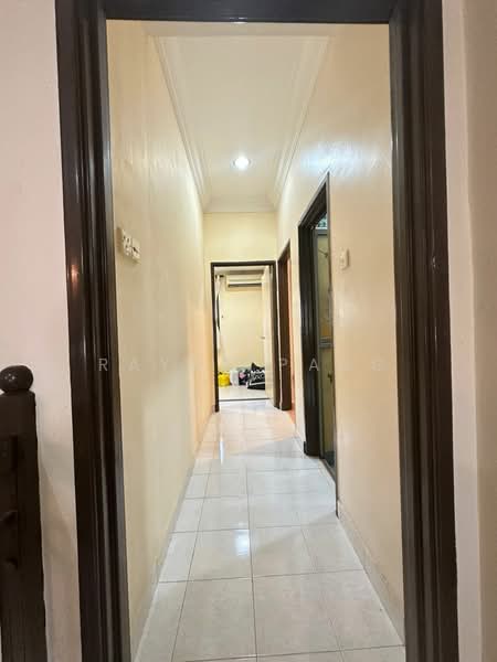 Rumah Teres 1.5 Tingkat untuk Dijual di Taman Mutiara Rini (Skudai) - Rayna Pang - Corridor - PropertyGuru.com.my
