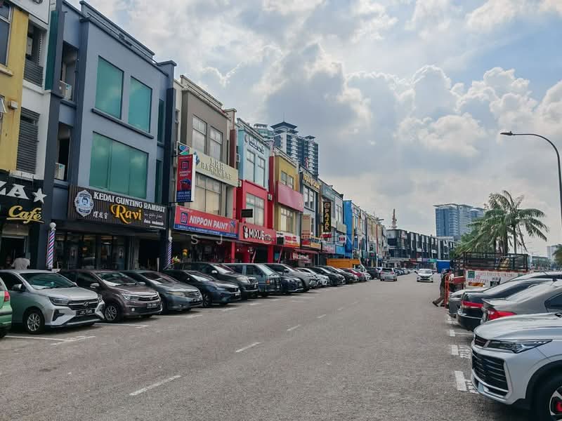 Kedai untuk Disewa di Setia Tropika (Johor Bahru) - SJ CHAN - Exterior - PropertyGuru.com.my