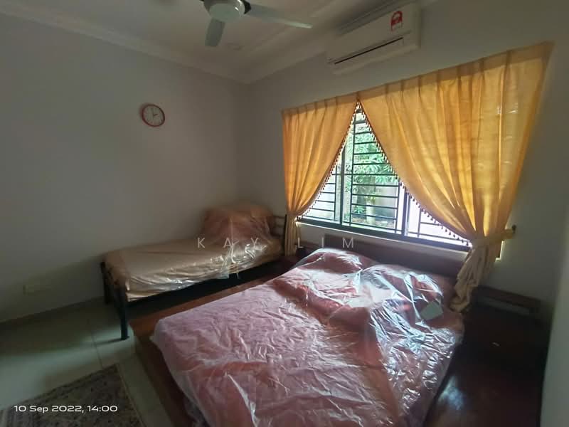 Rumah Teres untuk Dijual di Taman Kok Lian (Jalan Kuching) - Kay Lim - Bedroom - PropertyGuru.com.my