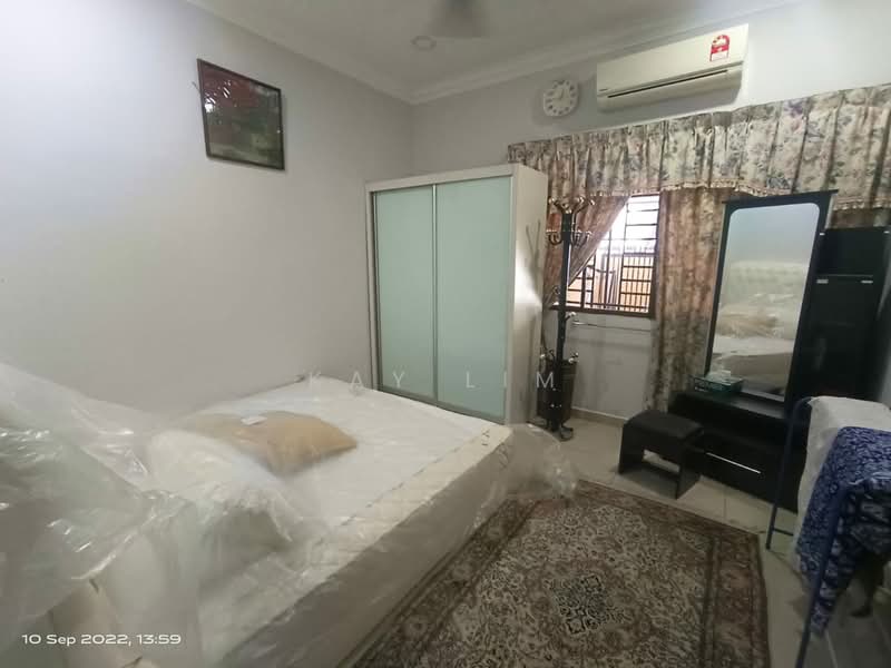 Rumah Teres untuk Dijual di Taman Kok Lian (Jalan Kuching) - Kay Lim - Bedroom - PropertyGuru.com.my