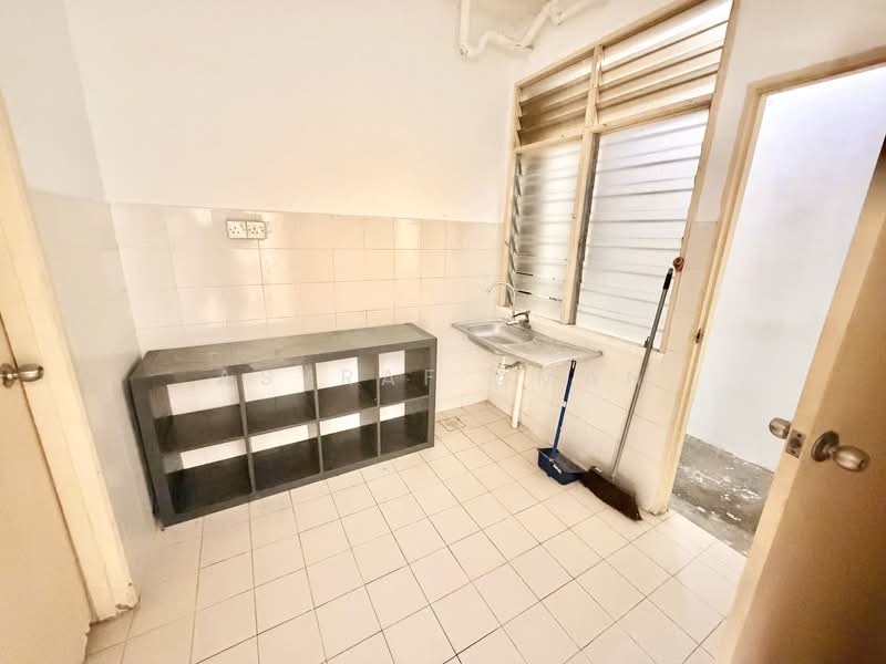 Apartment for Sale at Pangsapuri Lagoon Perdana - Asyraf Aman - PropertyGuru.com.my