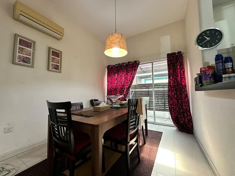 2-storey Terraced House for Sale in Leisure Farm (Gelang Patah) - Emily Hau - Dining Room - PropertyGuru.com.my
