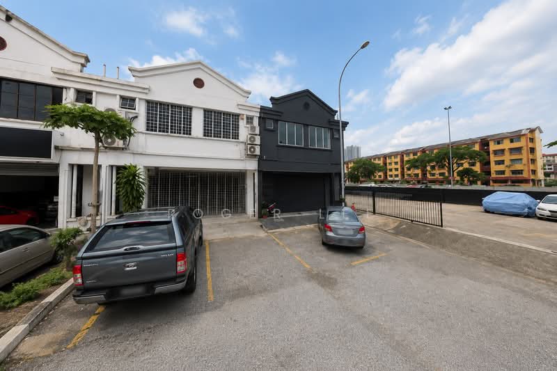 Kilang untuk Disewa di Pjs 7 (Sunway) - Roger Lee - PropertyGuru.com.my