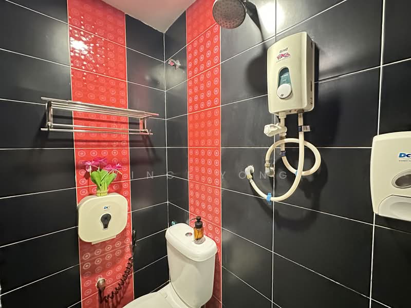 Rumah Teres untuk Disewa di Petaling Jaya (Selangor) - Vince Yong - Bathroom - PropertyGuru.com.my