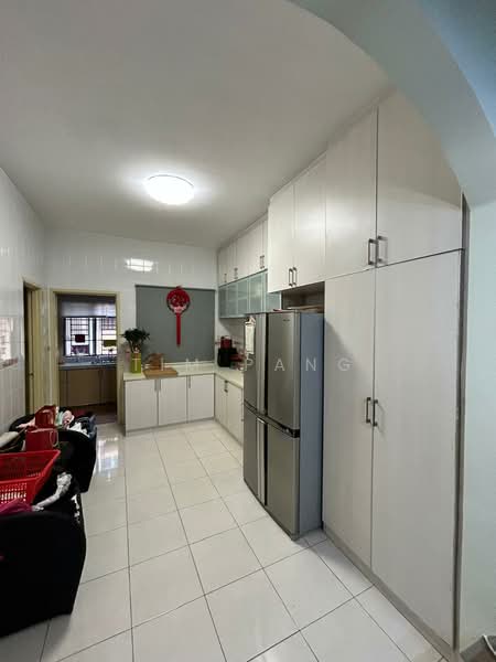 Rumah Teres 2 Tingkat untuk Dijual di Taman Suria (Bandar Sungai Long) - Tim Pang - Kitchen - PropertyGuru.com.my