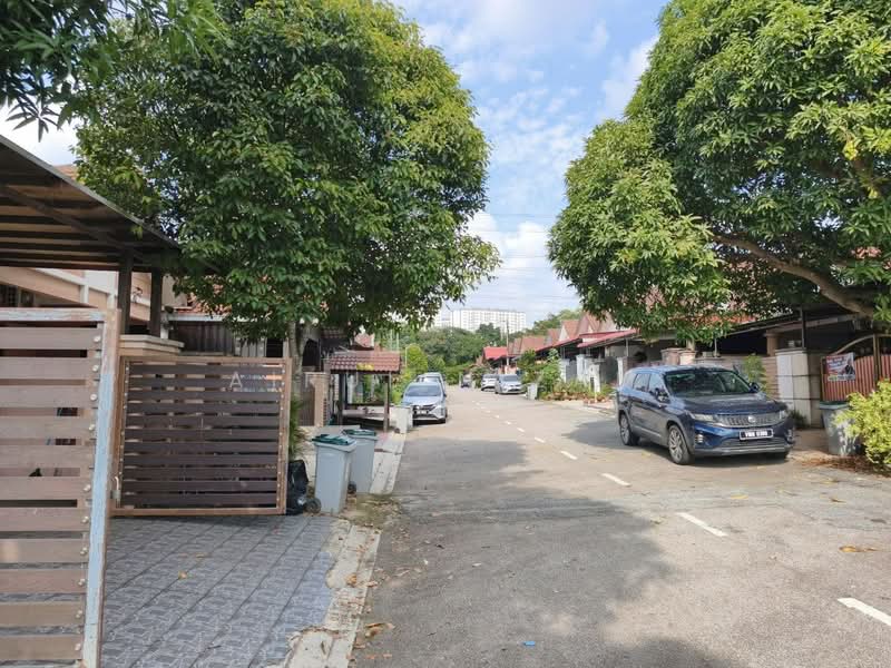 1.5-storey Terraced House for Sale in Taman Sierra Perdana (Masai) - AIRUL NIZAM - Exterior - PropertyGuru.com.my