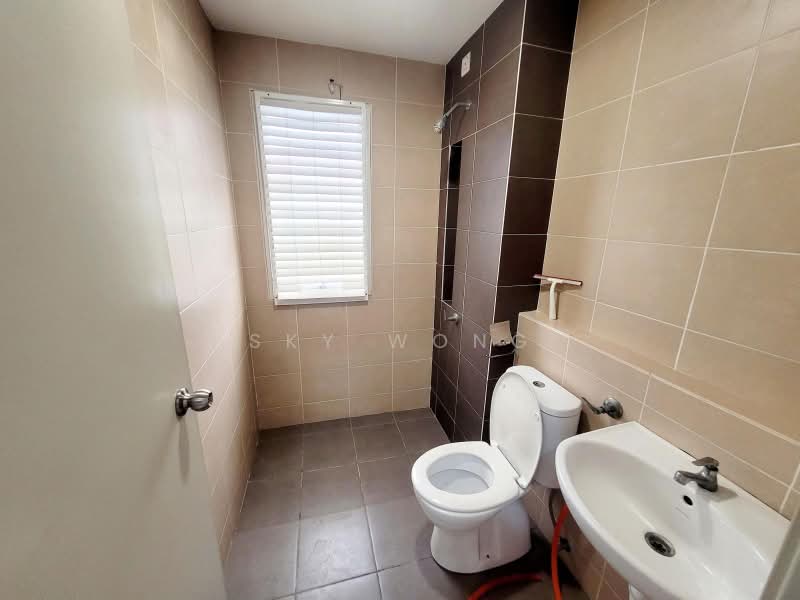 2-storey Terraced House for Sale in Taman Putra Prima (Puchong) - Sky Wong - Bathroom - PropertyGuru.com.my