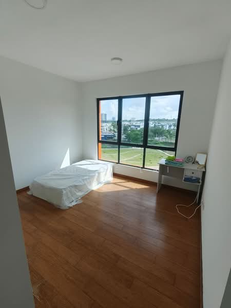 Apartment for Sale at Ponderosa Lakeside Apartment - Chloe Lai - Bedroom - PropertyGuru.com.my