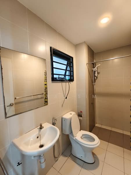Service Residence for Rent at Kiara Plaza - Isaac Sim - Bathroom - PropertyGuru.com.my