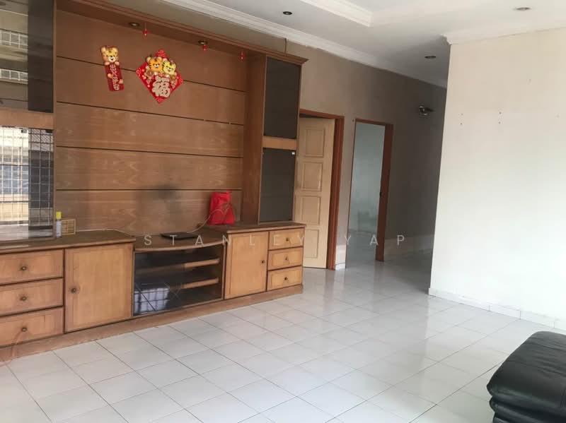 Bungalow for Rent in Kampung Cheras Baru (Ampang) - Stanley Yap - Living Room - PropertyGuru.com.my