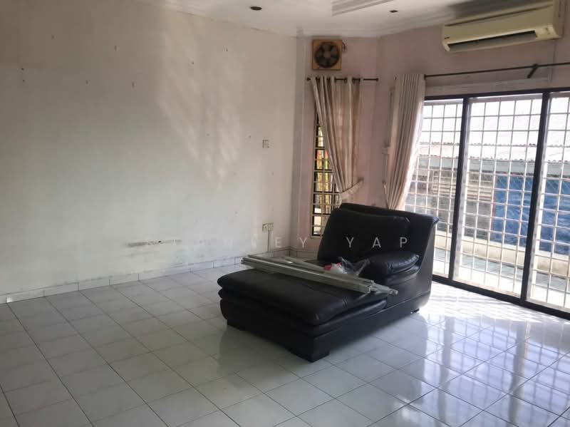 Bungalow for Rent in Kampung Cheras Baru (Ampang) - Stanley Yap - Living Room - PropertyGuru.com.my