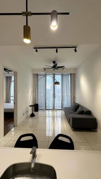 Servis Apartment untuk Disewa di Avara - Renetta Jau - Living Room - PropertyGuru.com.my