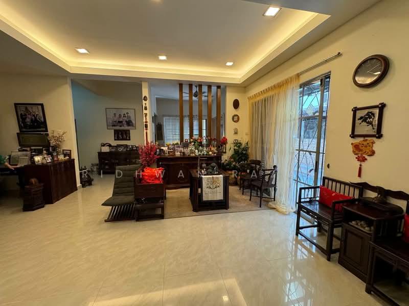 Rumah Berkembar untuk Dijual di Ampang Jaya (Ampang) - Ridhwan Razak - Living Room - PropertyGuru.com.my