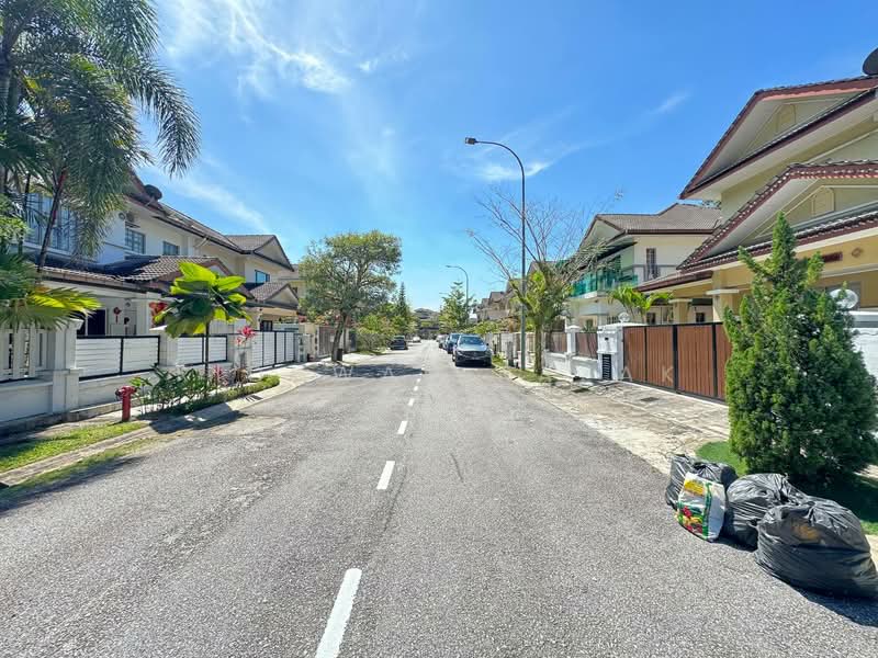 Rumah Berkembar untuk Dijual di Ampang Jaya (Ampang) - Ridhwan Razak - Exterior - PropertyGuru.com.my