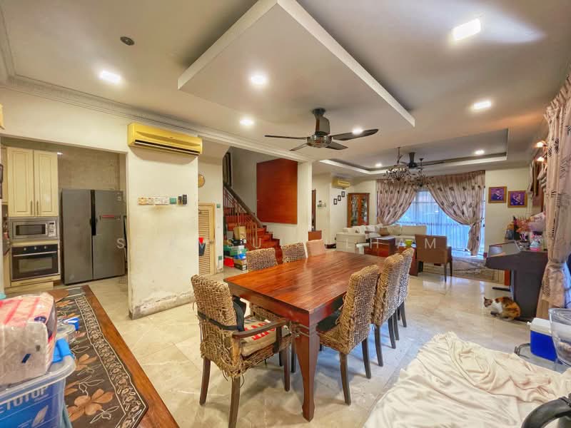 2.5-storey Terraced House for Sale in Putrajaya (Putrajaya) - Syamsul Ilham - Dining Room - PropertyGuru.com.my