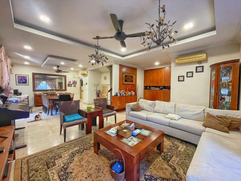 2.5-storey Terraced House for Sale in Putrajaya (Putrajaya) - Syamsul Ilham - Living Room - PropertyGuru.com.my