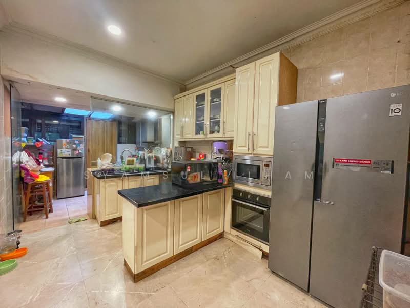 2.5-storey Terraced House for Sale in Putrajaya (Putrajaya) - Syamsul Ilham - Kitchen - PropertyGuru.com.my