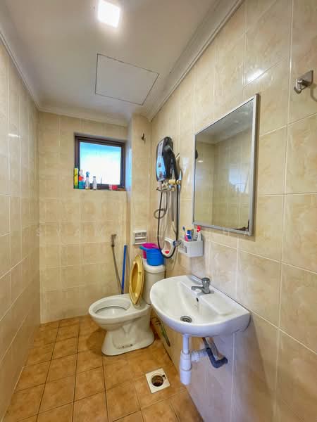 2.5-storey Terraced House for Sale in Putrajaya (Putrajaya) - Syamsul Ilham - Bathroom - PropertyGuru.com.my
