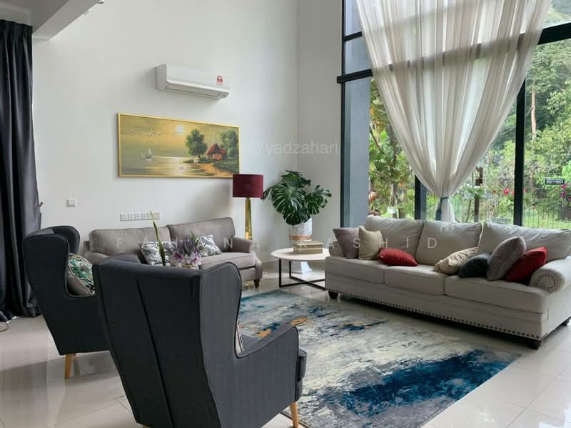 Bungalow House untuk Dijual di Taman Puncak Perdana (Shah Alam) - Fahana Rashid - Living Room - PropertyGuru.com.my