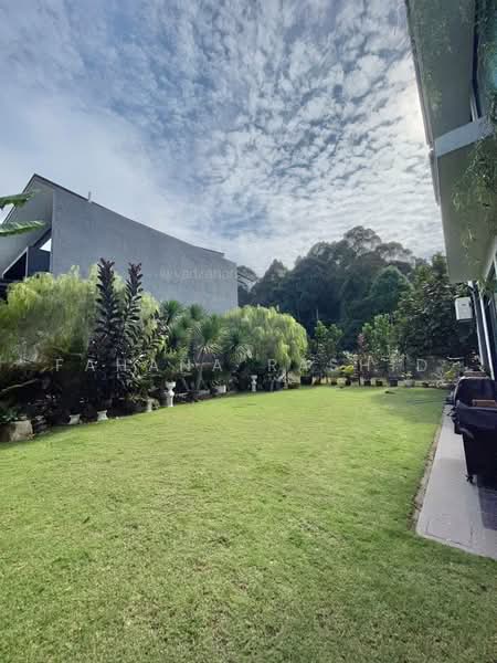 Bungalow House untuk Dijual di Taman Puncak Perdana (Shah Alam) - Fahana Rashid - Garden - PropertyGuru.com.my