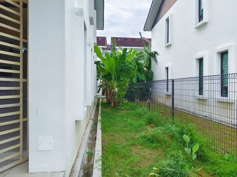 Rumah Teres 2 Tingkat untuk Dijual di Kepala Batas (Penang) - Azura Ghani - Exterior - PropertyGuru.com.my