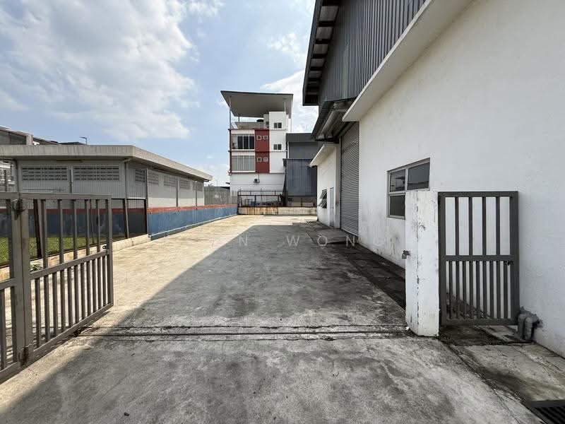 Semi-D Factory for Sale in Taman pelangi rawang taman industry nautical (Rawang) - LEON WONG - PropertyGuru.com.my