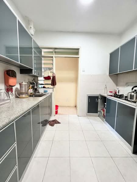 Pangsapuri untuk Disewa di Pulai View - Erica Lim - Kitchen - PropertyGuru.com.my