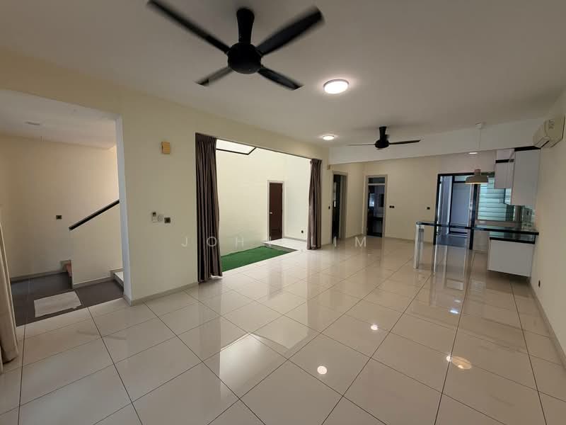 Rumah Teres 2 Tingkat untuk Dijual di Iskandar Puteri (Nusajaya) (Johor) - John Lim - Living Room - PropertyGuru.com.my