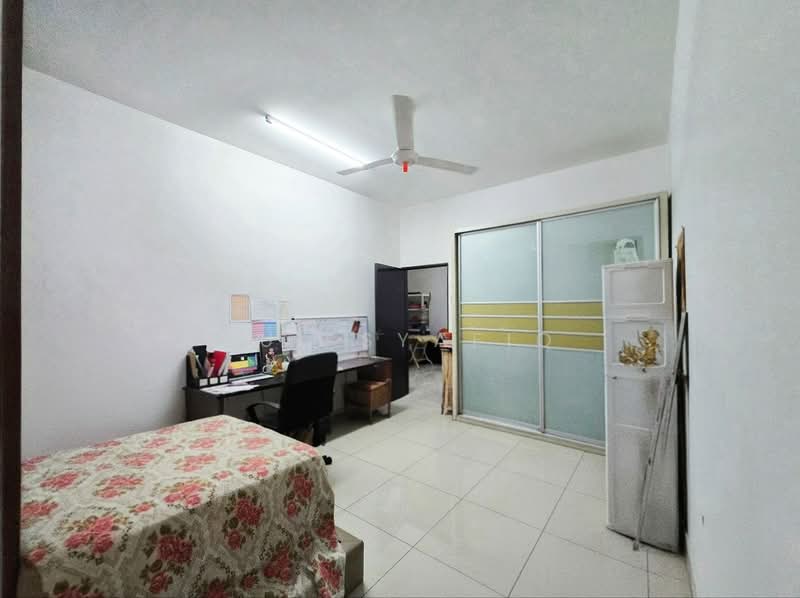 2-storey Terraced House for Sale in Bandar Damai Perdana (Cheras) - Zul Syafiq - Bedroom - PropertyGuru.com.my
