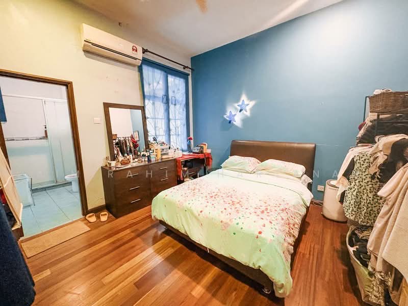 Semi-Detached House for Sale in Ampang Jaya (Ampang) - AimiRahim Hartanah - Bedroom - PropertyGuru.com.my