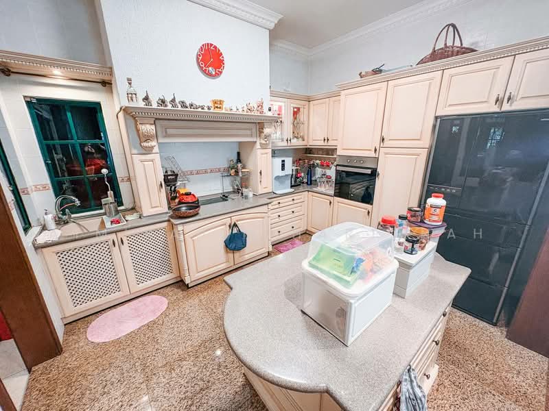 Semi-Detached House for Sale in Ampang Jaya (Ampang) - AimiRahim Hartanah - Kitchen - PropertyGuru.com.my