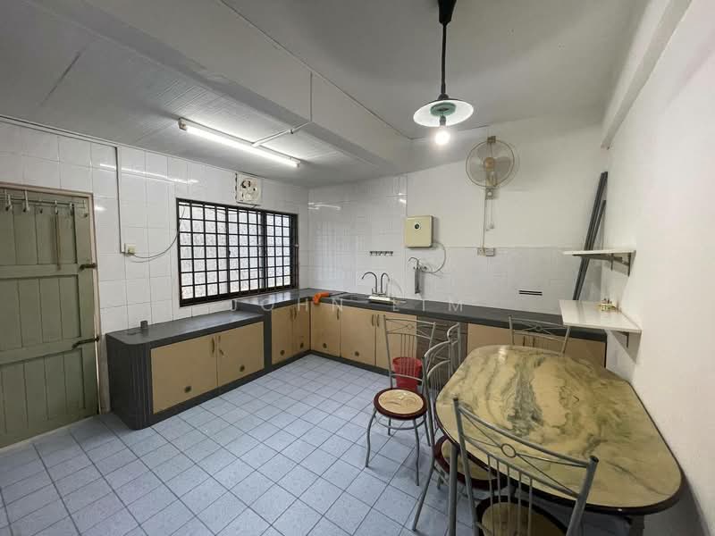 2-storey Terraced House for Sale in Taman Nusa Bestari (Iskandar Puteri (Nusajaya)) - John Lim - Kitchen - PropertyGuru.com.my