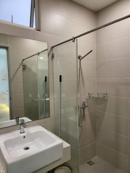 Servis Apartment untuk Disewa di Straits Garden Residence - Aaron Gho - Bathroom - PropertyGuru.com.my