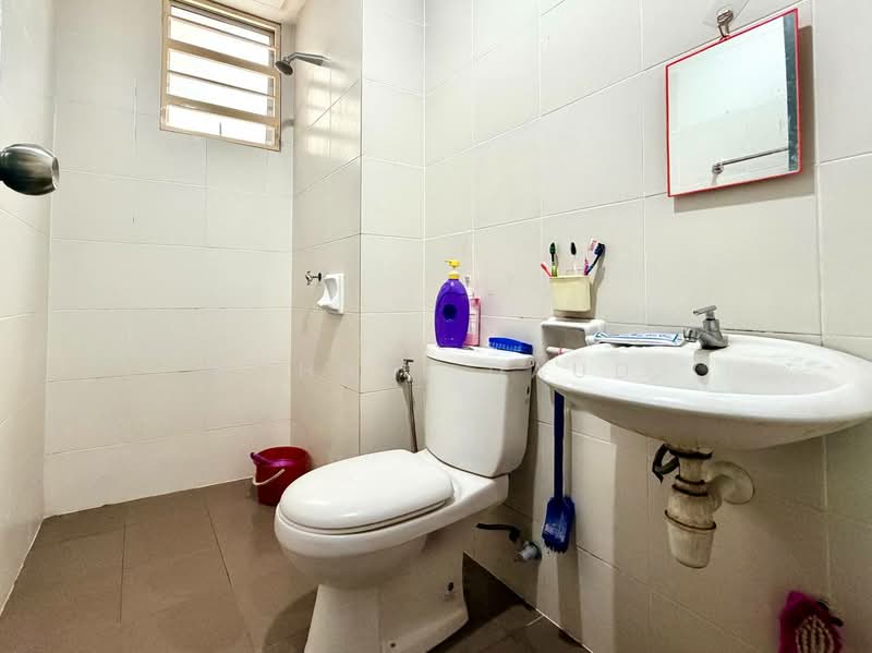 Kondominium untuk Disewa di Hijauan Heights - Rohani Daud - Bathroom - PropertyGuru.com.my