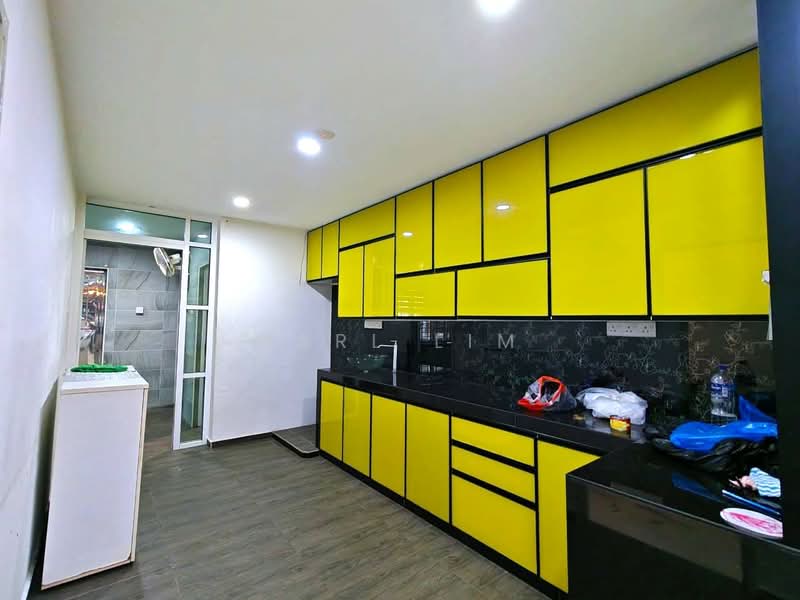 Rumah Teres 2-Tingkat untuk Dijual di Taman Nusa Indah (Iskandar Puteri (Nusajaya)) - Karl Lim - Kitchen - PropertyGuru.com.my