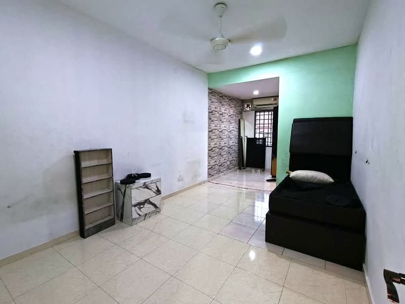 Rumah Teres 2-Tingkat untuk Dijual di Taman Nusa Indah (Iskandar Puteri (Nusajaya)) - Karl Lim - Living Room - PropertyGuru.com.my