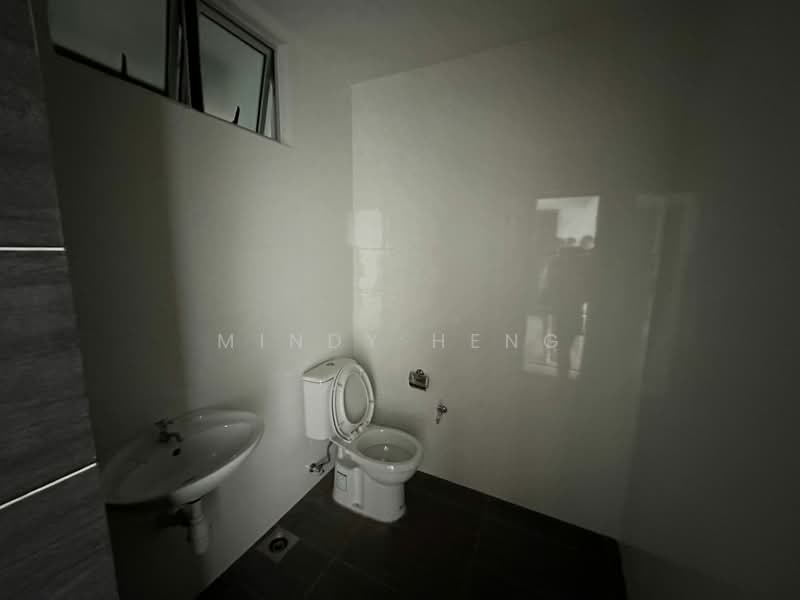 Servis Apartment untuk Dijual di Molek Pulai - Mindy Heng - PropertyGuru.com.my
