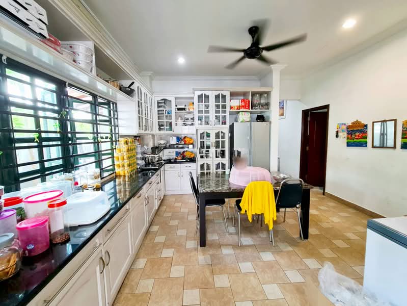 Link Bungalow for Sale in Pju 3 (Tropicana) - Vincent Liaw - Kitchen - PropertyGuru.com.my