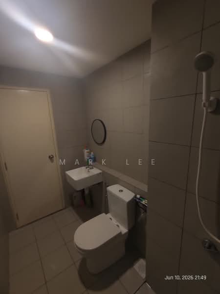 Kondominium untuk Disewa di Lakefront Homes - Mark Lee - Bathroom - PropertyGuru.com.my