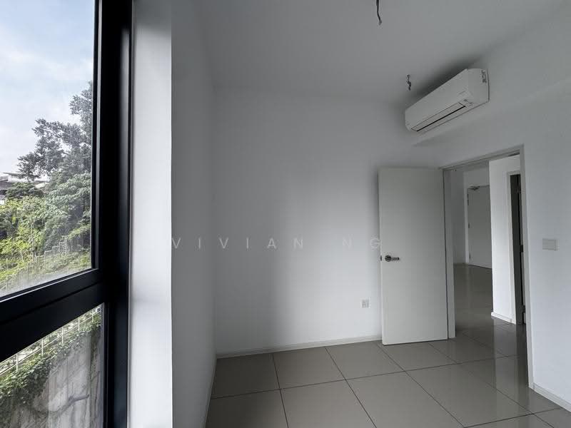 Kediaman Servis untuk Dijual di Residensi Estetik 8 (Est8) - Vivian Ng - PropertyGuru.com.my