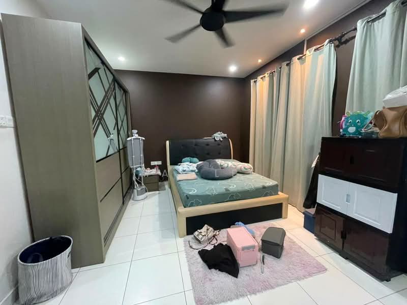 2-storey Terraced House for Sale in Taman Scientex Senai (Senai) - May Lee - Bedroom - PropertyGuru.com.my