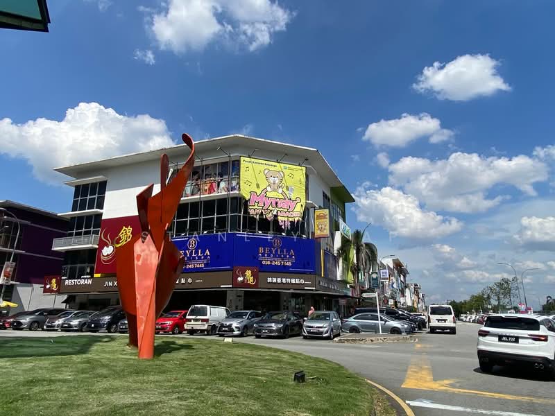 Kedai untuk Dijual di Balakong (Selangor) - Stanley Yap - Exterior - PropertyGuru.com.my