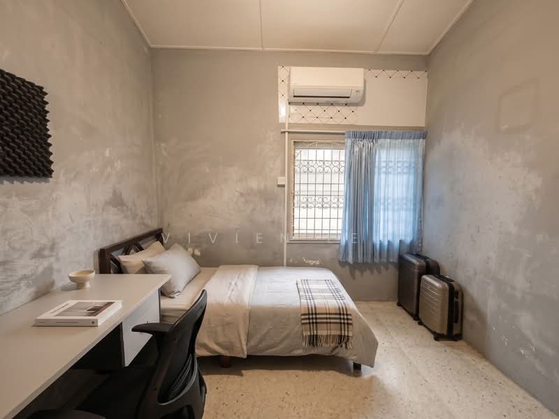 Bungalow for Sale in Kelana Jaya (Petaling Jaya) - Vivien Lee - Bedroom - PropertyGuru.com.my