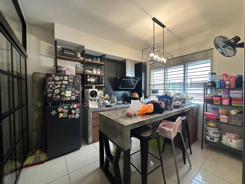 Townhouse for Sale in Kuala Selangor (Selangor) - Syukor Hartanah - Kitchen - PropertyGuru.com.my