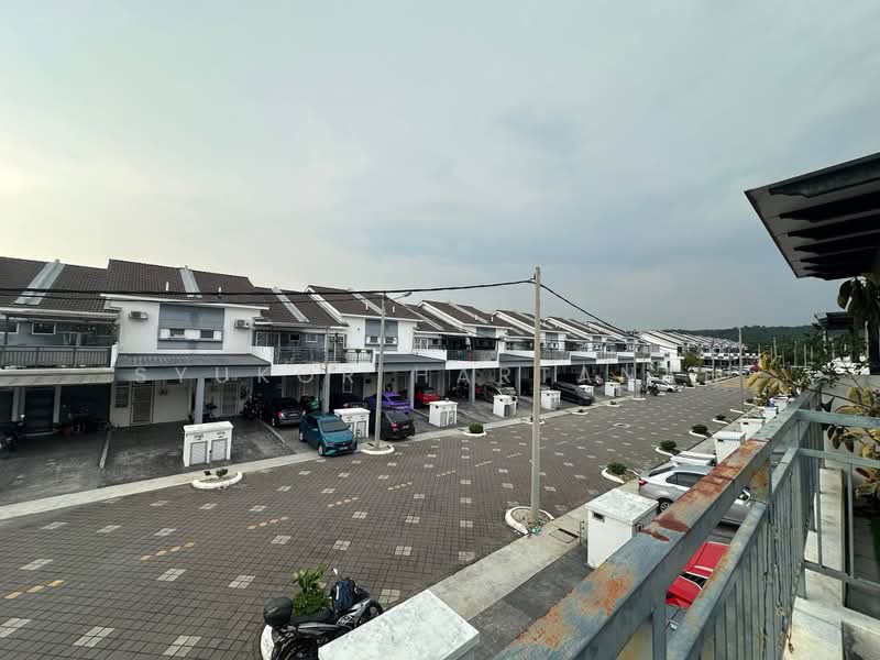 Townhouse for Sale in Kuala Selangor (Selangor) - Syukor Hartanah - Exterior - PropertyGuru.com.my